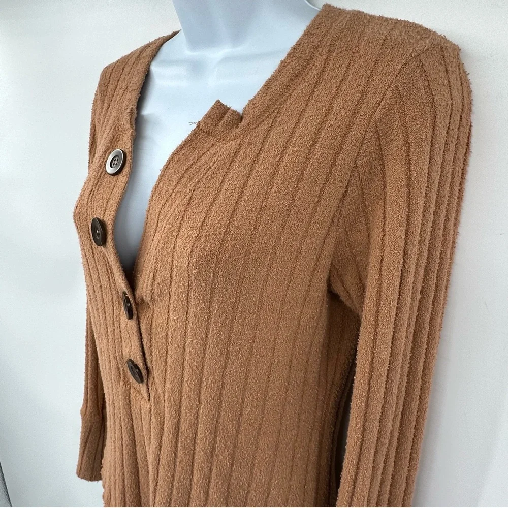 Free People We The Free Tan Oliver Ribbed Henley Top Size Medium